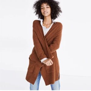 Madewell Kent Cardigan Sweater in Coziest Yarn